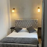 Boutique Andalucia Hotel 2*